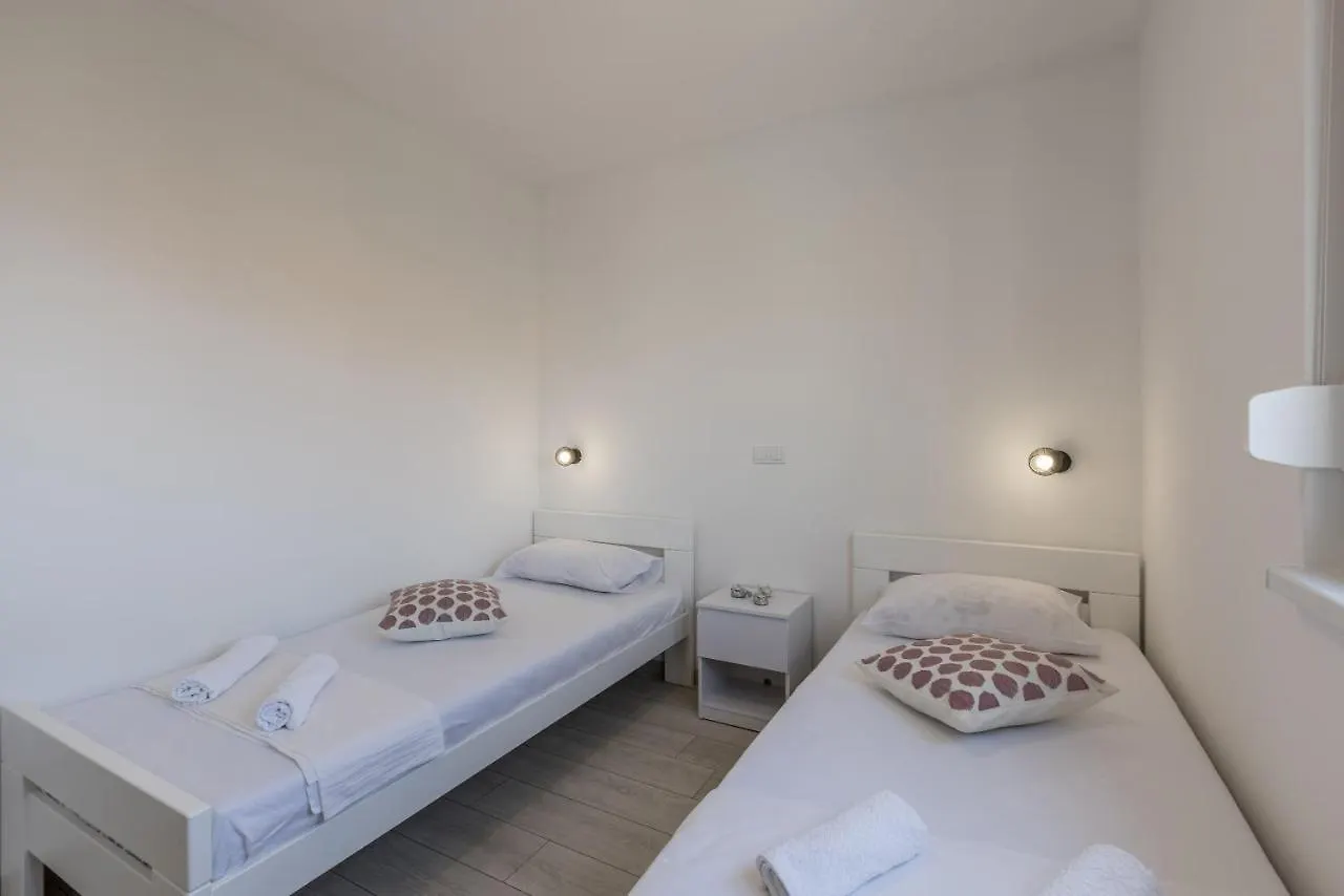 Apartment Nika Trogir Croatia