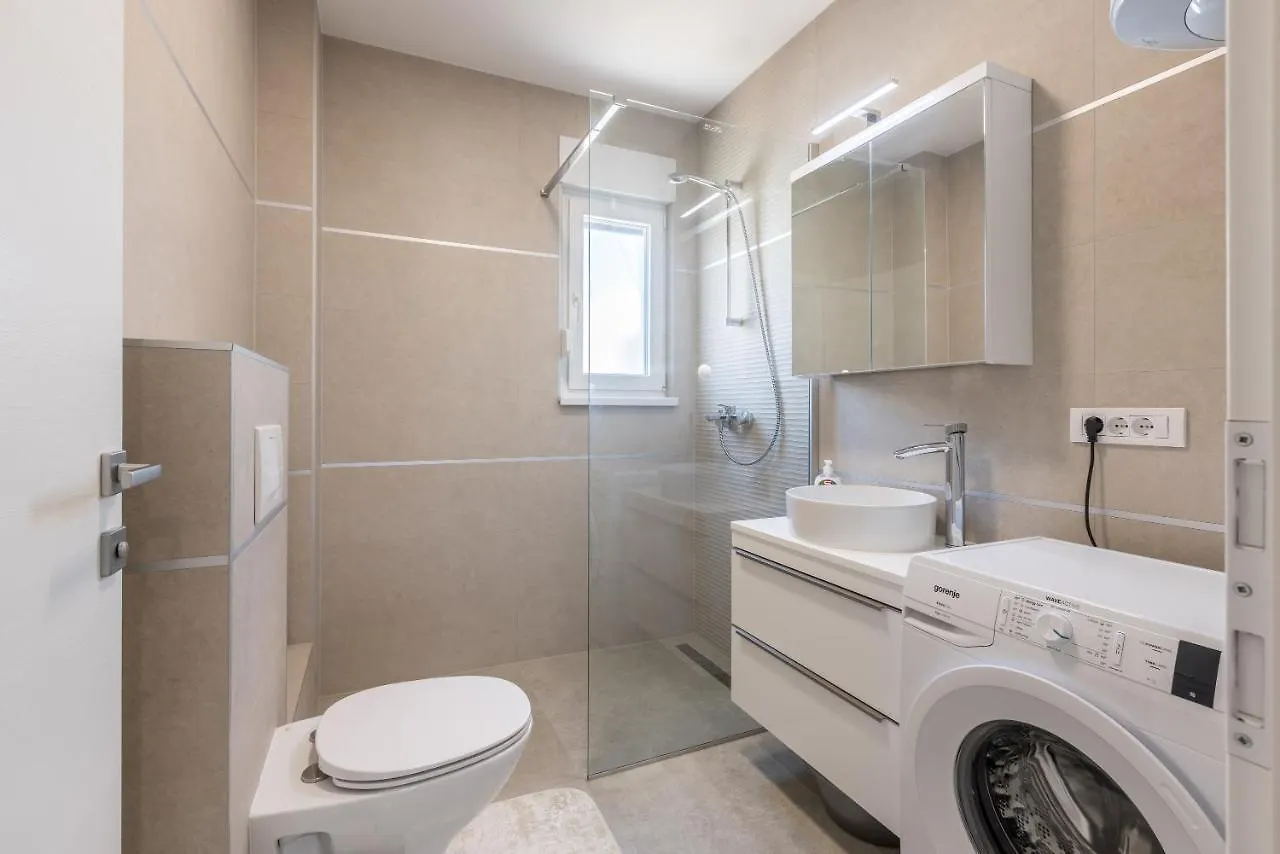 Apartment Nika Trogir