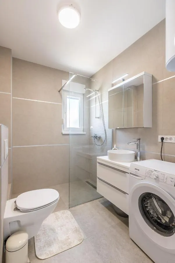 Apartment Nika Trogir 0*,  Croatia